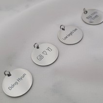 치매 어르신 노인 미아 방지 목걸이 커플 우정 템 이니셜 레터링 목걸이 써지컬 스틸