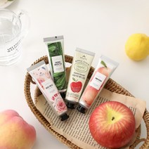 [드레싱테이블] 명품향수 핸드크림 30g 끈적임이 없는 손끝갈라짐 시어버터 핸드로션, 18. 퓨어 베이비파우더 핸드크림, 1개