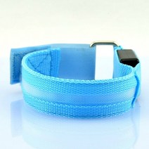 승마 승마용품 승마장비 부츠 헬멧 말안장 말용품 장갑 안장 조끼 모자 박차 4pcs USB LED 말 레깅스 밴드 말 장비 야간 승마 말 다리 하네스 벨트 승마 용품 야외, 푸른