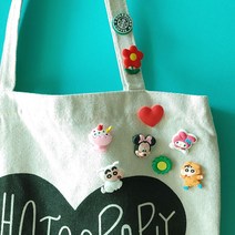 [5+1]캐릭터 뱃지 1000여종 옷핀 패션 브로치 가방장식 포인트 고무 미니 뱃지 A~D