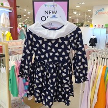 쁘띠앙팡 봄 가을 대파격세일~@@살랑살랑 나플나플 하늘하늘한 스타일의 뒷리본 원피스에요^^^