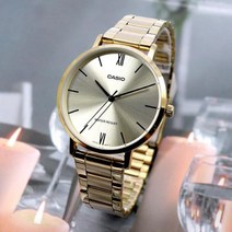 여성 슬림 금장 메탈시계 LTP-VT01G-9B