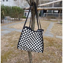 가방 크로스백 무난하게 들수있는 많이 들어가는 저렴한가방 백