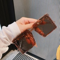 빅테라스 스퀘어 날씬해 보이는 큰얼굴 편광 선글라스 여안경 트렌디한 얼굴 골목길 선글라스 남원형 긴얼굴