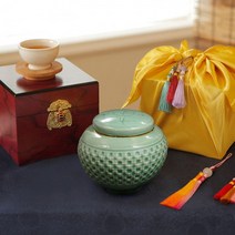 지리산뱀사골토종꿀 [지리산뱀사골] 아카시아꿀 2.4kg 선물세트 사양벌꿀 (상감청투각도자기/고가구), 1, 없음/없음/없음