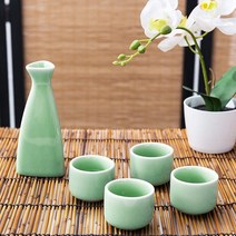 MyGift 화이트 세라믹 일본 스타일 5피스 핫 또는 콜드 사케 서빙 세트 도쿠리 병 카라페 (141.7g) 및 오초코 컵 4개 (45.4g), Turquoise