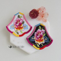 바다팩토리 전통 꽃 모양 오정수 한복 자수 와펜, 흰색