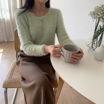 겟잇미 욜리 겨울 감성 긴팔 라운드 꽈배기 니트