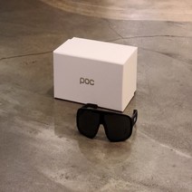POC ASPIRE 피오씨 아스파이어 우라늄 블랙 / 그레이렌즈 런닝 라이딩 자전거 고글 선글라스