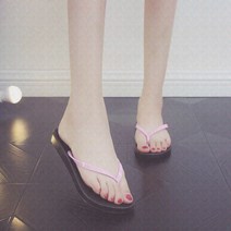 트렌드큐트 플랫 욕실 人모양슬리퍼 여성신발 여름학생 샤워 플랫슈즈 소프트한바닥 미끄럼방지 발가락끼우는타입 비치슬리퍼 부츠
