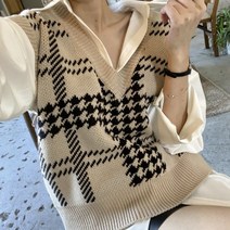 체크패턴 브이넥조끼 단추패 딩조끼 간절기베스트 크롭니트조끼 룩 숏베스트 여성 옷쇼핑몰 셔츠