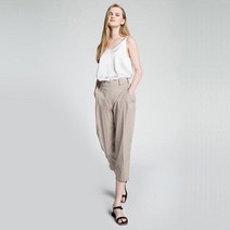 여우짓을하다 Pin Tuck Slacks Beige