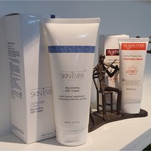 EGF고함량 높은 보습력 더스킨에버 리쥬브네이팅 EGF크림(200g)+울트라프로텍션 선스크린(SPF50+PA++++)크림(60ml)-5개, 200g