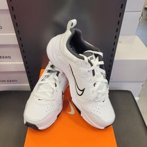 [슈마커]*뉴코아인천점* 나이키 디파이 올 데이 운동화 DJ1196 - 102