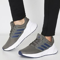 아디다스 남성 런닝화 운동화 갤럭시 6M