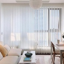 베란다 버티칼블라인드 수직 커튼 세로로 블라인드 선팅 거실 침실 사무실 칸막이