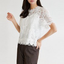 스타일온미 헤이드 플라워 모티브 레이스 하트라인 블라우스