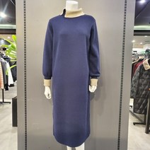 [막스카라] [W몰 ] 터틀넥 배색 니트 원피스 M24QKO325