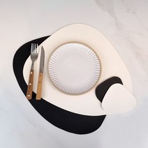 리앤베르 양면 방수 가죽 식탁 테이블매트+티코스터, 블랙+화이트