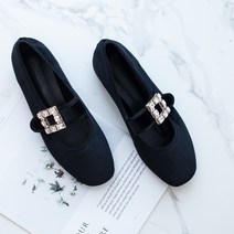 차차차 큐빅벨벳플랫슈즈 메리제인