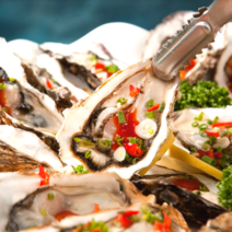 감동한입 프리미엄 통영 생굴 삼배체 하프셀 반각굴 석화 각굴 횟감용 찜용 김장용 깐굴 대왕굴, 하프셀(반각굴) 3단(90미 내외)