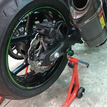 오토바이 스쿠터 ATV Moped 전기 자전거 ABS 안티 잠금 브레이크 시스템 스즈키 혼다 베넬리 CFMOTO 가와, 17 MOTO MORINI, 17 MOTO MORINI