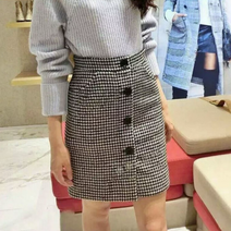 울 체크 단추 포인트 치마 연말룩 추천