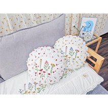 꾸미지오) 세줄꽃 원형 쿠션 커버 - 국내생산 순면 20수 바이오워싱 광목 호박쿠션 핸드메이드 홈데코, 세줄꽃 레드 (솜 포함), 50cm x 50cm