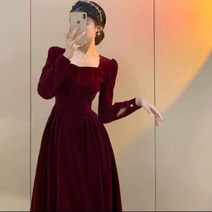 Mao 가을과 겨울 새로운 레트로 라이트 럭셔리 사슴 가죽 벨벳 스퀘어 칼라 허리 얇은 프랑스 드레스 햅번 스타일의 롱 스커트
