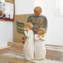 미니어처 아빠와 두딸 장식소품 가족선물 결혼선물