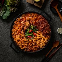 [팔도강산홍반장] 낙곱새 대용량 밀키트 (2인~3인분) (낙지 새우사리 증정), 1350g, 1박스, 낙곱새1팩+우동사리1