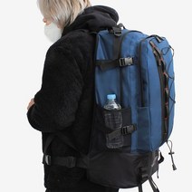 오슈 대용량 등산용 산악 수납공간 메쉬 백팩