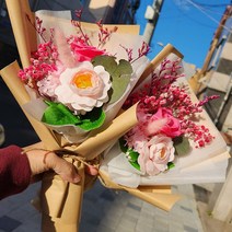 지나로즈 화이트데이 페레로로쉐3구 라넌큐러스 비누꽃다발, 라넌큐러스 핑크꽃다발
