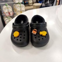 크록스키즈 클래식 라인드 클로그 키즈 207010-060