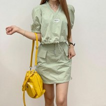 로자벨 / 바스락 패치 크롭 탑 스커트 투피스 세트