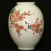 백자홍매화문 항아리도자기(안동오 작)35cm