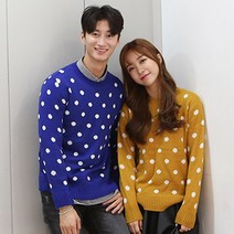 제제 남여공용 도트 니트