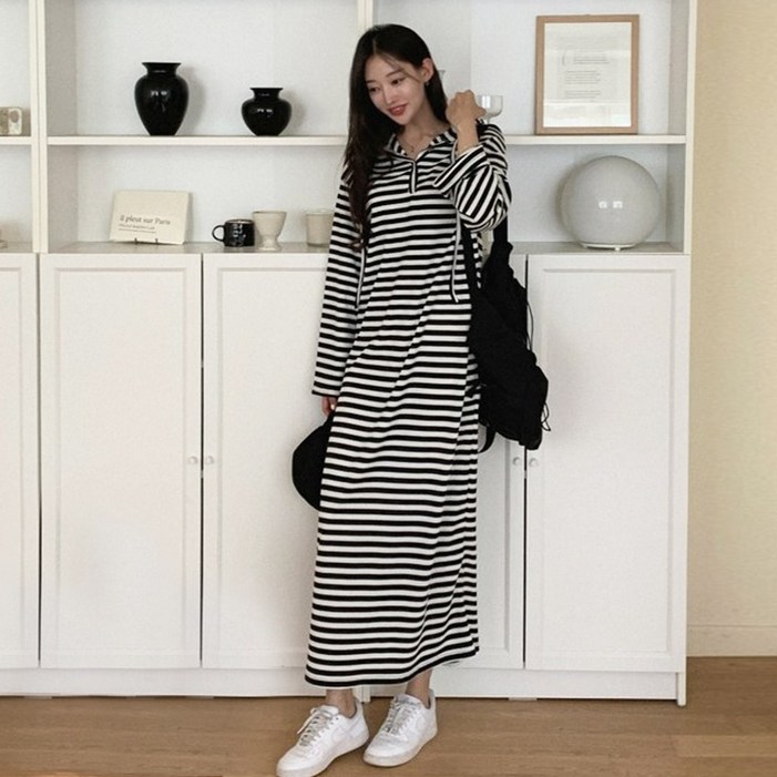 떳다그녀 로이안 후드 롱 원피스 떳다그녀 로이안 후드 롱 원피스