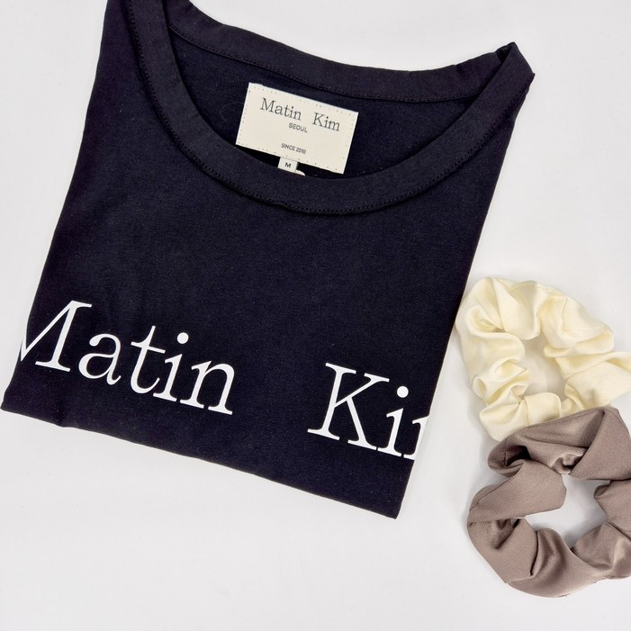 국내매장판 MATIN KIM LOGO GROP TOP 마뗑킴 로고 크롭 탑  BRANX 헤어스크런치