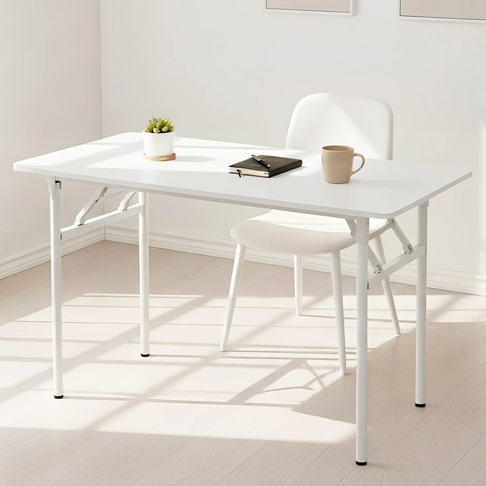 코멧 공간을 활용하는 철제 접이식 스틸 테이블 책상 800