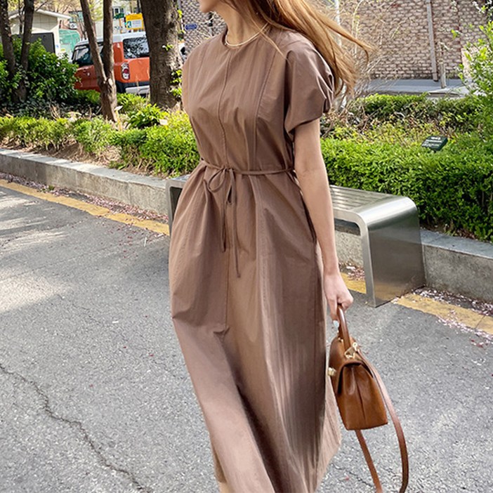 페이퍼먼츠 뤼느 퍼프소매 허리 스트랩 롱 원피스 11163