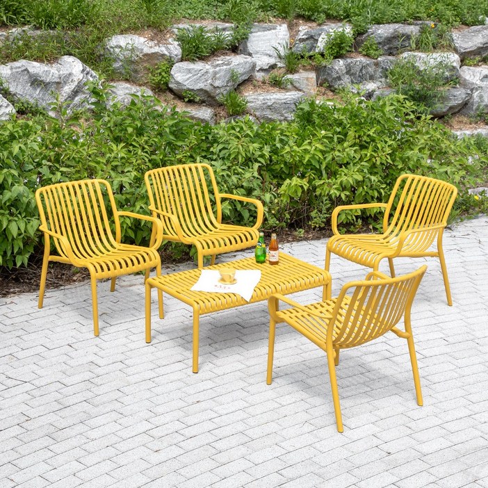 몬스 대 리사 라운지 4인 야외 실내 카페 테이블 세트, 옐로우