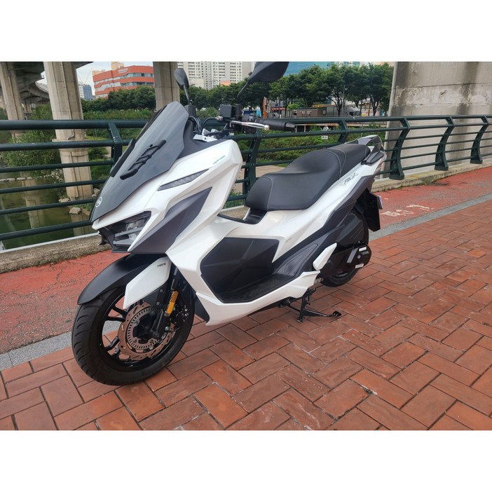 SYM  VSX125/브에스액스125/최 저가판매 /PCX125/NMAX125