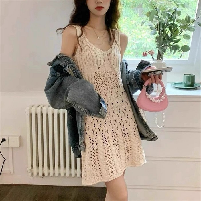 손뜨개 레이스 펀칭 미니 원피스 슬림핏 나시 니트