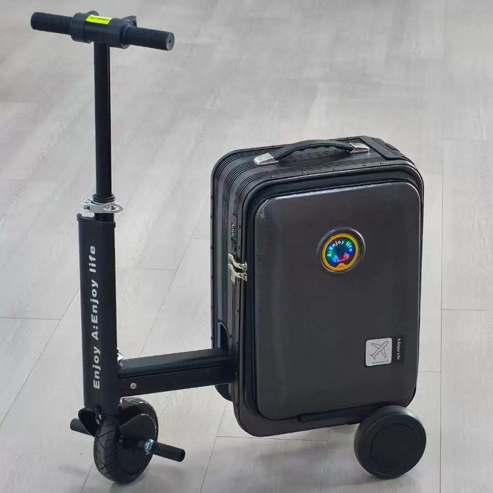 블랙핑크 제니 전동캐리어 타고다니는 전동캐리어 전동트롤리 공항 여행