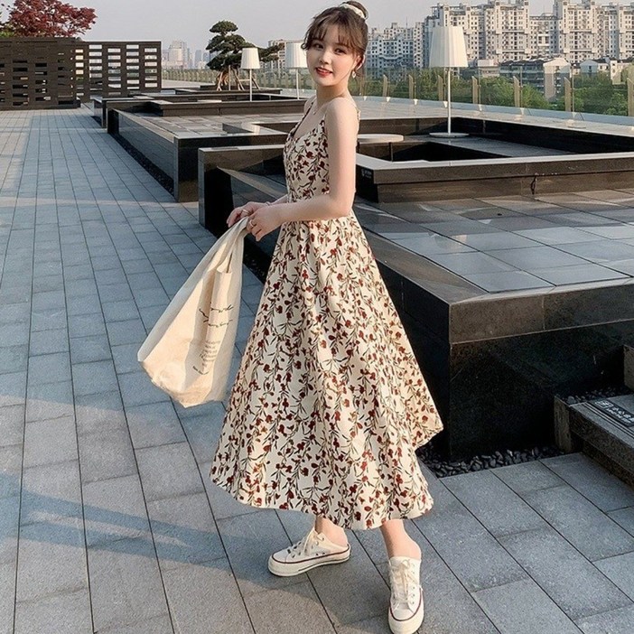 슬림핏 꽃 나시 끈조절 원피스