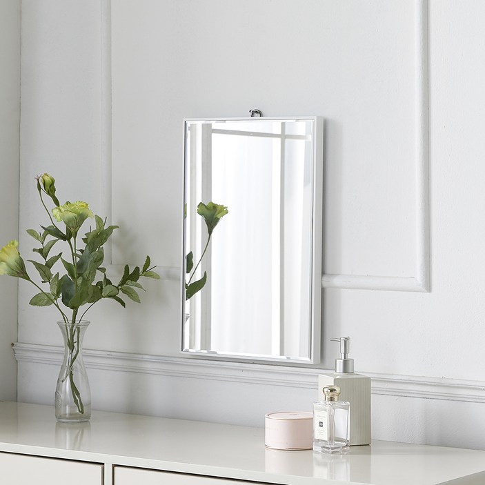 모던 욕실겸용 벽걸이 거울 300 x 450 mm