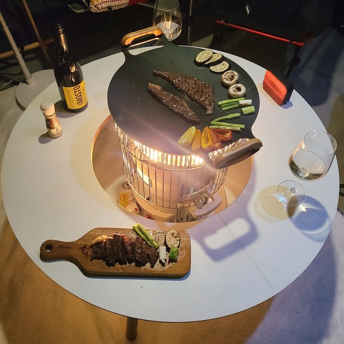 화이트 원형 접이식 원목 파세코 캠핑 난로 테이블