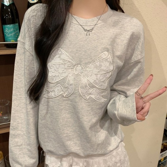 어썸풀 여성용 디벤 빅사이즈 자수리본 맨투맨 A25FT070412