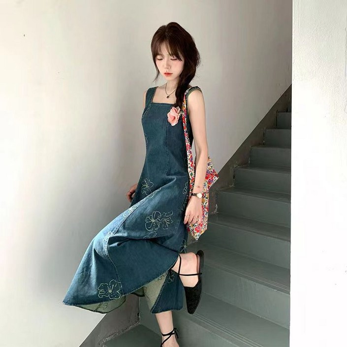 Chephie 플라워 자수 데님원피스 나시 원피스